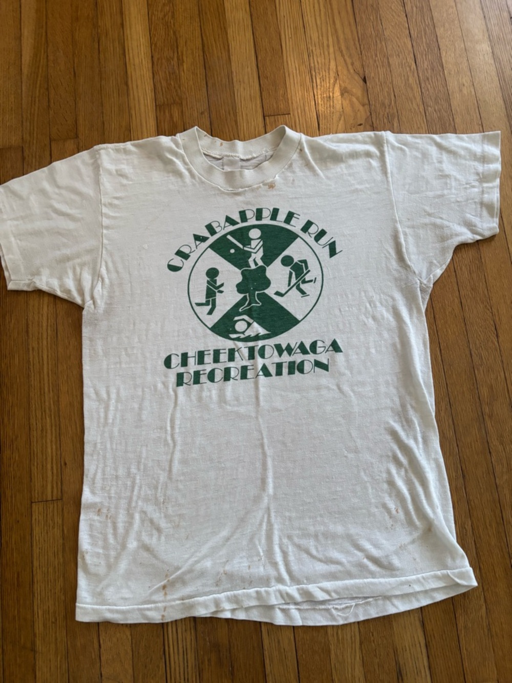 Vintage 70’s Crabapple Run Single Stitch T-Shirt White/Green Distressed S/M fit